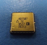 (1PC) AD7507TE Differential Multiplexer, 1 Func, 8 Channel, CMOS, LCC28