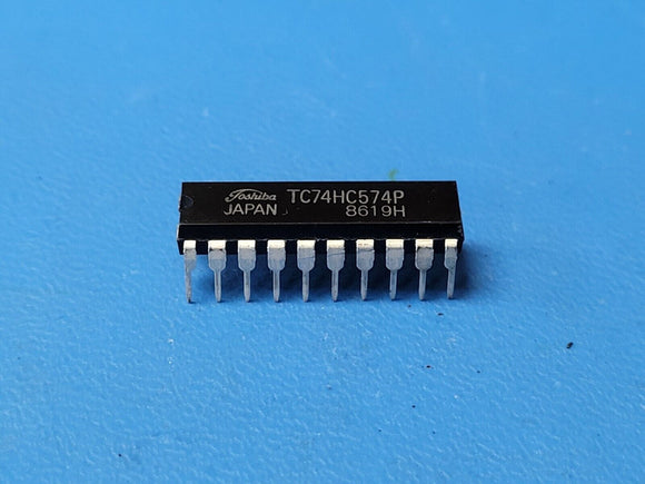 (2 PCS) TC74HC574P Bus Driver,1-Func, 8-Bit, True Output, CMOS, PDIP20