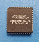 (3pcs) EPM7032AELC44-10 600 Gates 32 Macro Cells 103.1MHz CMOS, 3.3V 44-Pin PLCC