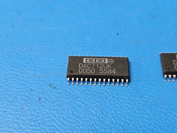 (1 PC) ADS7807U BB 16 Bit Analog to Digital Converter 1 Input 1 SAR 28-SOIC