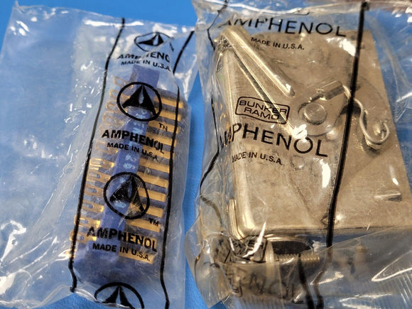 (1 PC) 26-4501-24P AMPHENOL Connector Cable-to-panel Plug Side Cable Entry