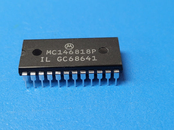 (2 PCS) MC146818P MOT Real Time Clock, 1 Timer(s), CMOS, PDIP24