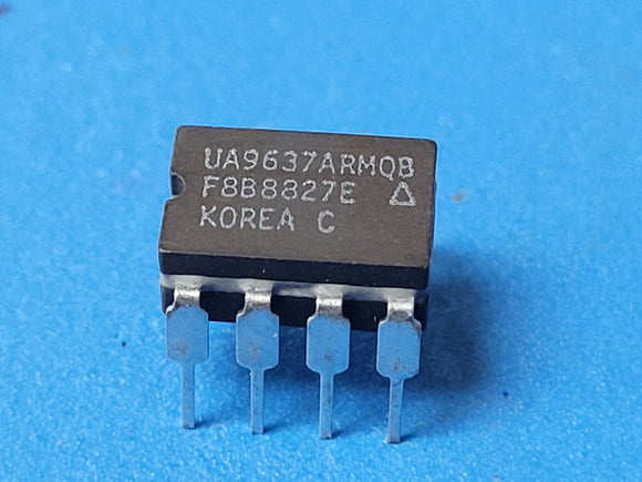 (1 PC) UA9637ARMQB FSC Line Receiver, 2 Func, 1 Rcvr, BIPolar CDIP-8