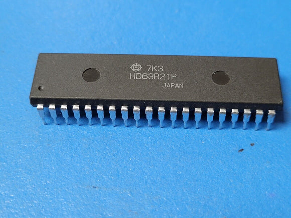 (1 PC) HD63B21P HIT Parallel I/O Port, 16 I/O, CMOS, PDIP40
