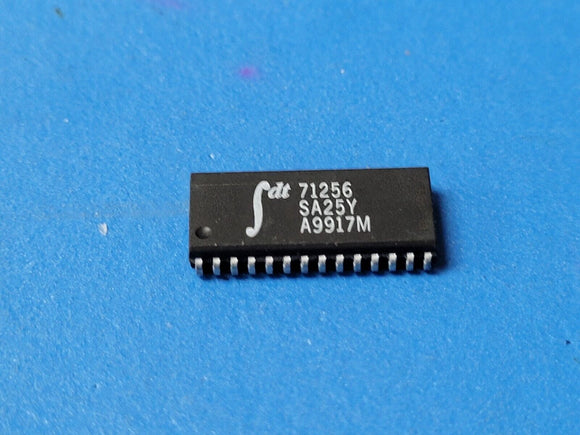 (1 PC) IDT71256SA25Y Standard SRAM, 32KX8, 25ns, CMOS, SOJ28