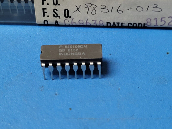 (1 PC) 54S109DMQB FSC J-K Flip-Flop 2-Func Positive Edge Triggered TTL CDIP16