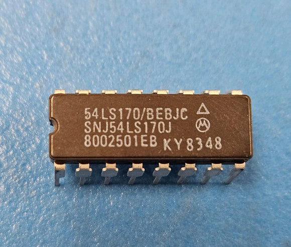 (1PC) SNJ54LS170J 54LS170/BEBJC Motorola Standard SRAM, 4X4, 45ns, TTL, CDIP16