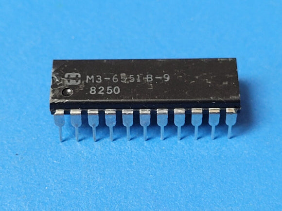 (1 PC) HM3-6551-B-9 HARRIS Standard SRAM 256X4 220ns CMOS PDIP22