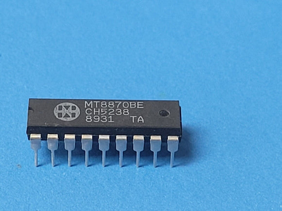 (2 PCS) MT8870BE MITEL DTMF Signaling Circuit, CMOS, PDIP18