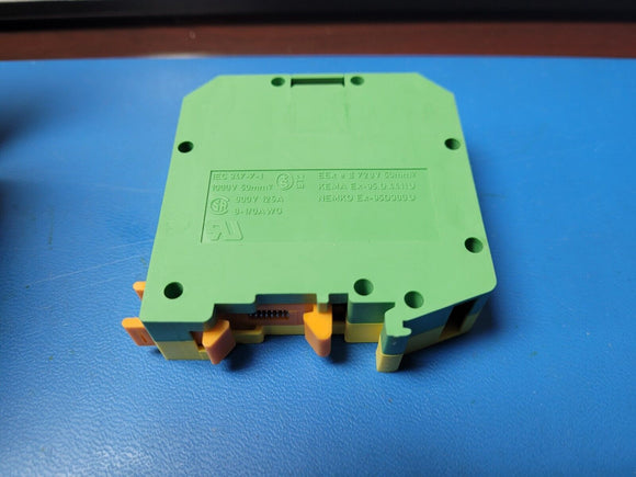(1 PC) 3009121 PHOENIX DIN Rail Terminal Blocks UKH 50 GNYE, Obsolete
