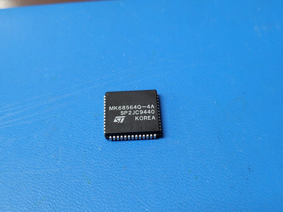 (1 PC) MK68564Q-4A, MK68564Q04 Serial I/O Controller 2 Channel 0.125MBps NMOS