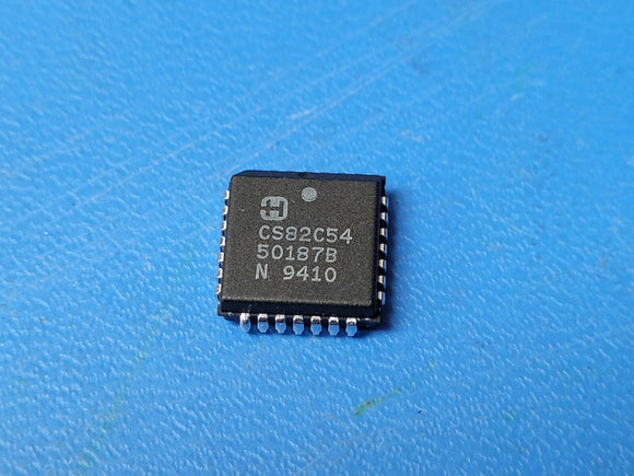 (1 PC) CS82C54 HARRIS Programmable Timer, 3 Timer(s), CMOS, PLCC28