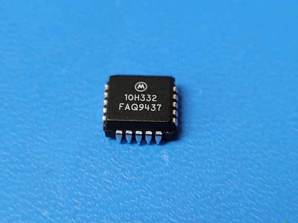 (1 PC) MC10H332FN MOT Driver/Receiver IC 20-PLCC (9x9)