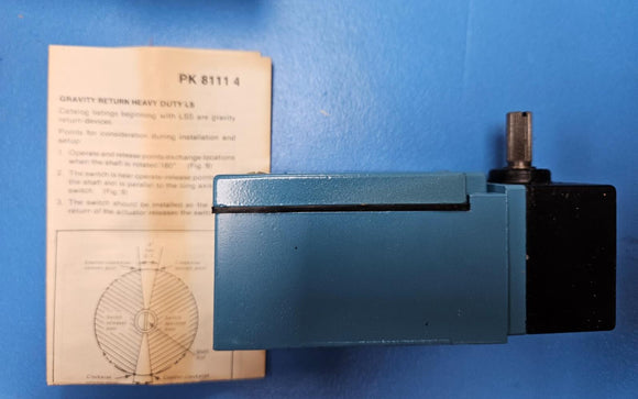 (1) LSR3K Micro Switch Heavy Duty Limit Switch, 240VDC 600VAC