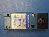 (1) LSR3K Micro Switch Heavy Duty Limit Switch, 240VDC 600VAC