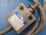 914CE27-3 Snap Acting/Limit Switch, SPDT, Wire Terminal, Steel Plunger Actuator