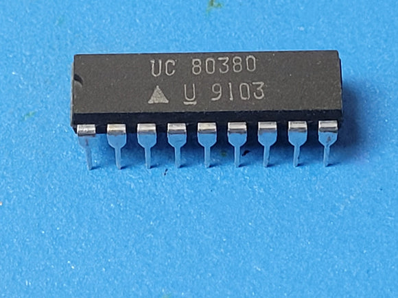 (1 PC) UC80380 UNITRODE IC FOR MP3/MP4 Player 18 PIN PDIP OBSOLETE