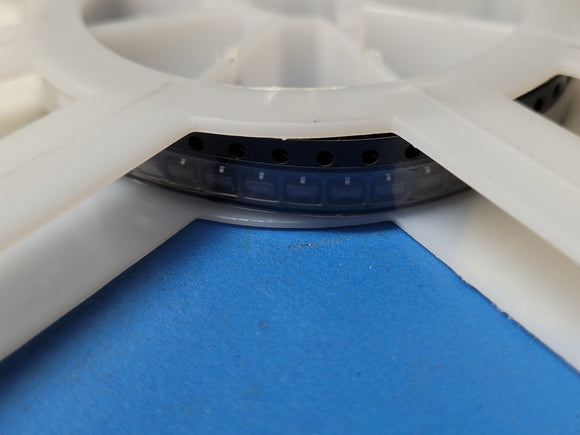 (11 PCS) IRLML2502TRPBF IR MOSFET N-CH 20V 4.2A SOT23 ROHS