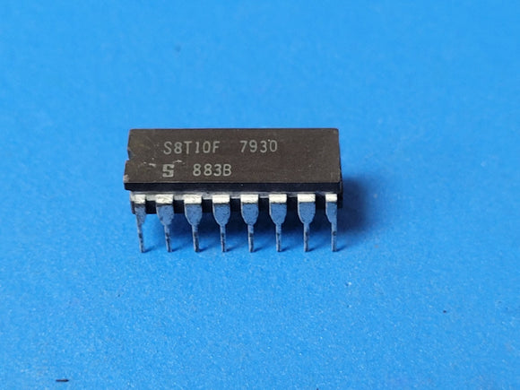 (1) S8T10F/883B SIGNETICS D Flip-Flop 4-Func Positive Edge Triggered TTL CDIP16