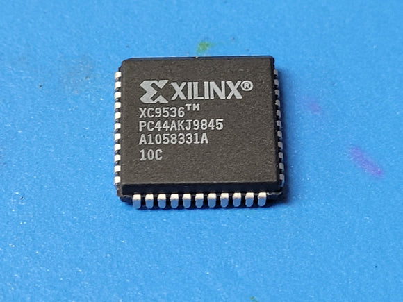 (1 PC) XC9536-10PC44C XILINX Flash PLD, 10ns, 36-Cell, CMOS, PQCC44
