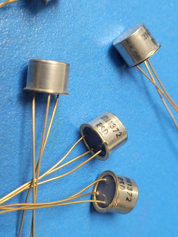(1 PC) 2N1372 RSD TRANSISTOR PNP GERMANIUM 25V 0.15A TO-5