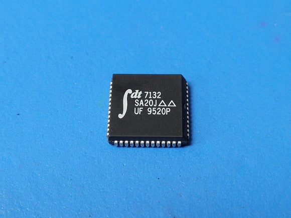 (1 PC) IDT7132SA20J Multi-Port SRAM, 2KX8, 20ns, CMOS, PLCC52