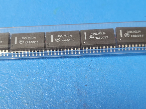 (1 PC) MC100LVEL14DW MOT IC CLK BUFF MUX 2:5 1GHZ 20-SOIC