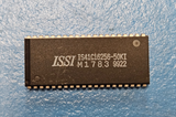 (1 PC) IS41C16256-50KI ISSI EDO DRAM, 256KX16, 50ns, CMOS, SOJ-40