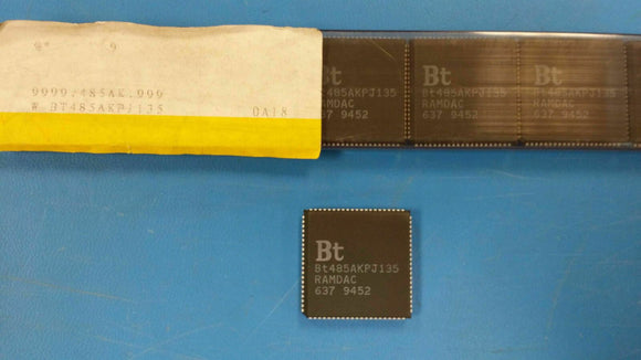 (1 PC) BT485AKPJ135 BROOKTREE 640X480 PIXELS PALETTE-DAC DSPL CTLR PLCC84