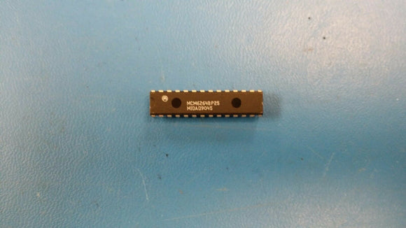 (1 PC) MCM6264BP25 MOT 8KX8 STANDARD SRAM, 25ns, PDIP28