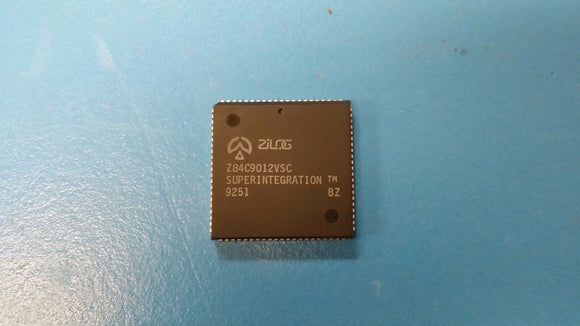 (1 PC) Z84C9012VSC ZILOG MULTIFUNCTION PERIPHERAL, PLCC84