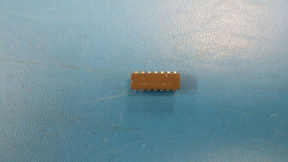 (1 PC) DM5472J/883B NSC NEGATIVE EDGE TRIGGERED J-K FLIP-FLOP, CDIP14