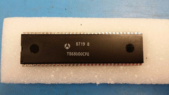 (1 PC) TS68000CP8 64 PIN PLASTIC DIP