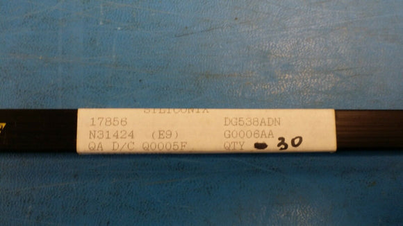 (2 PCS) DG538ADN SILICONIX IC AMP/VIDEO/MUX LP 4/8CH 28PLCC