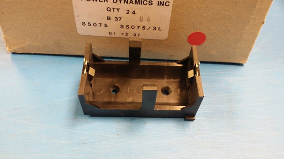 (2 PCS) B37 D CELL BATTERY HOLDER INTERLOCKING; PCB/BASEBOARD MOUNT