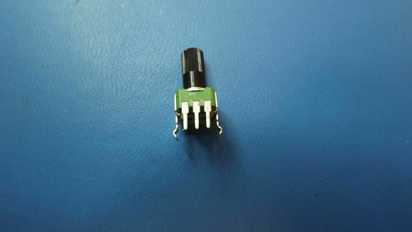 (1PC) 2090F-2K TAIWAN ALPHA PC Mount Black Shaft Potentionmeter 9MM Linear 2K