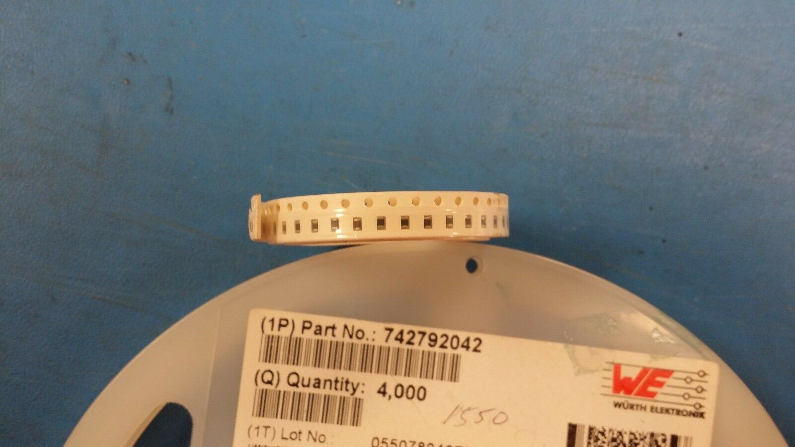 742792035  Würth Elektronik Perle de ferrite antiparasite CMS WE