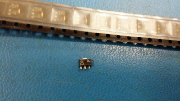 (100) RXTA28 ROHM Small Signal Bipolar Transistor 0.5A 80V 1-Element NPN SOT-89
