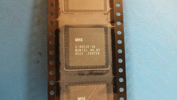 (2 PCS) S80C32-36 MHS Microcontroller, 8-Bit, 8051 CPU, 36MHz, CMOS, PLCC44