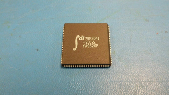 (1 PC) IDT79R3041-20J IC MPU MIPS-I 20MHZ 84PLCC