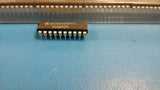 (5 PCS) MCM6168P70 MOT Standard SRAM, 4KX4, 60ns, CMOS, PDIP20