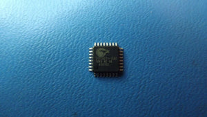(1PC) CY7C4271-15AC IC FIFO 32KX9 SYNCHRONOUS 32QFP RoHS