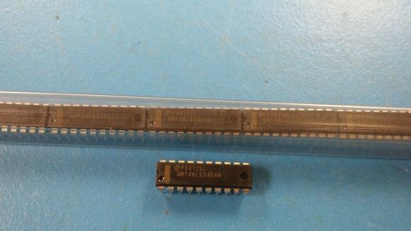 (18 PCS) DM74ALS245AN NSC Bus Transceiver 1-Func 8-Bit True Output TTL PDIP20