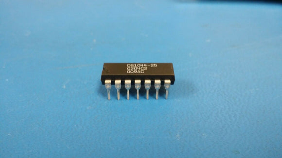 (1 PC) DS1044-25 Dallas Semiconductor Delay Line, 4-Func, 1-Tap, CMOS, PDIP14
