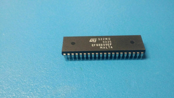 (2 PCS) EF68B09EP ST MICRO Microprocessor, 8-Bit, 2MHz, NMOS, PDIP40