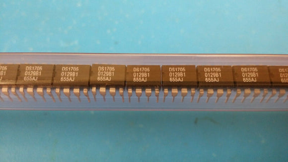 (1 PC) DS1705EPA Dallas Semi, Supervisor Push-Pull, Totem Pole 1 Channel 8-PDIP