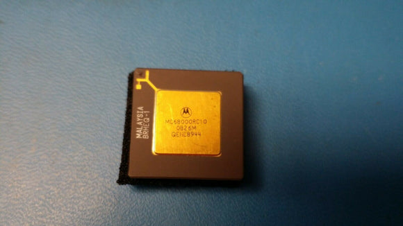 (1 PC) MC68000RC10 MOT 32-BIT, 10MHz, MICROPROCESSOR, CPGA68