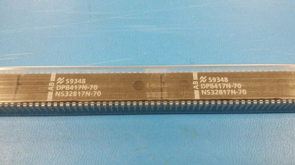 (1pc)  DP8417N-70 MEMORY CONTROLLER, 48 Pin, DIP