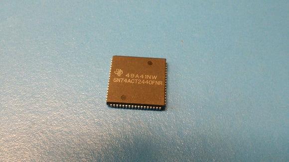 (1 PC) SN74ACT2440FN, SN74ACT2440FNR TI Interface Circuit, CMOS, PLCC68