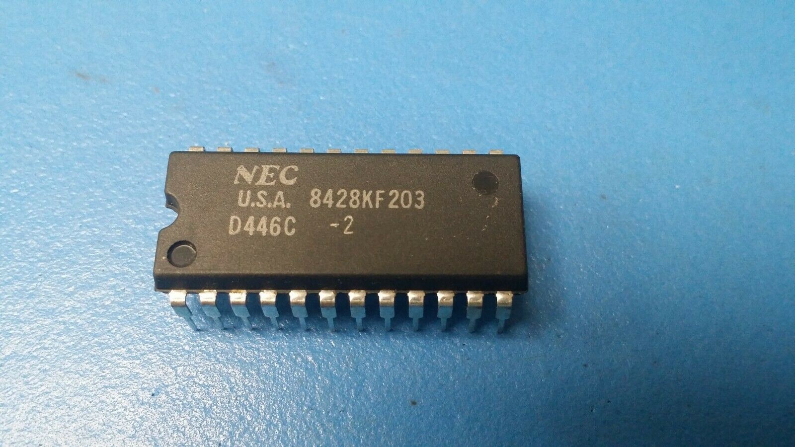 1 PC) UPD446C-2 NEC Standard SRAM, 2KX8, 200ns, CMOS, PDIP24